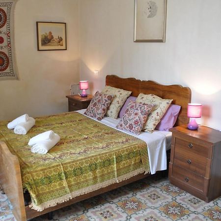 Case Bruno Residenze Tipiche Эриче Экстерьер фото