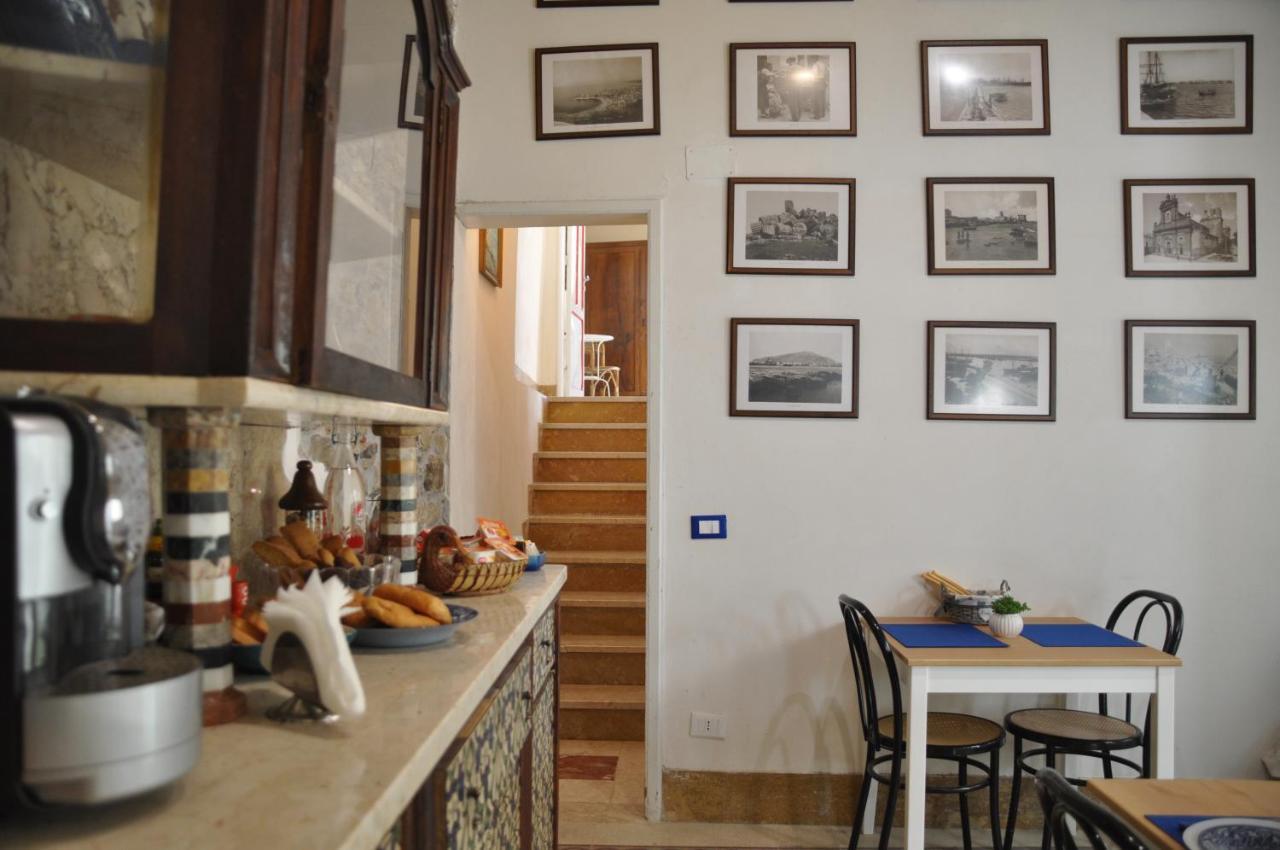 Case Bruno Residenze Tipiche Эриче Экстерьер фото