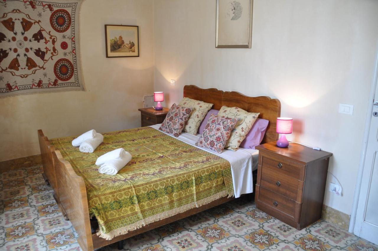 Case Bruno Residenze Tipiche Эриче Экстерьер фото