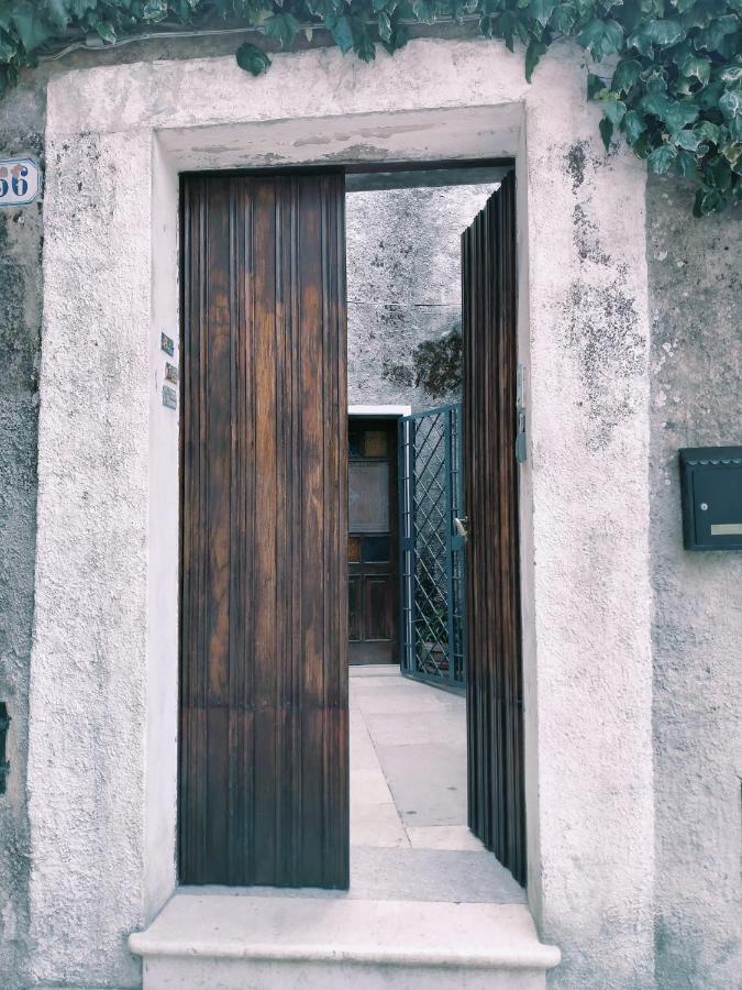 Case Bruno Residenze Tipiche Эриче Экстерьер фото